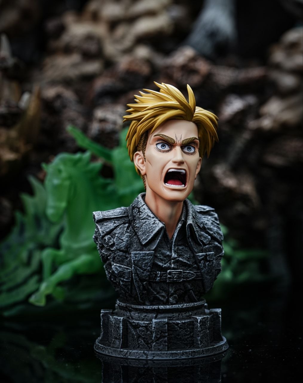 Model Power Studio - Commander Erwin's Suicide Charge  Attack on Titan